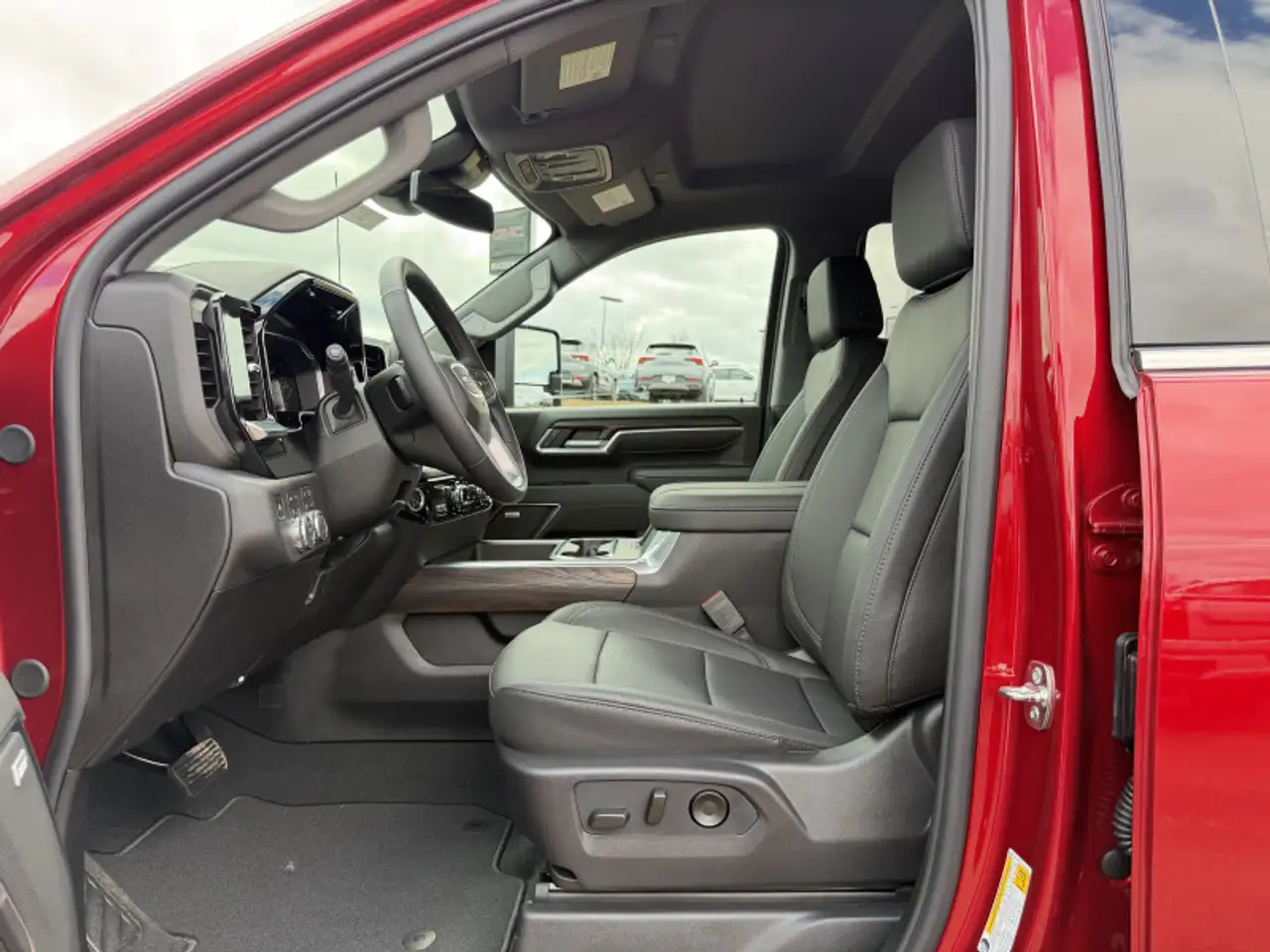 GMC Sierra 2500HD снимка GMC Sierra 2500HD
