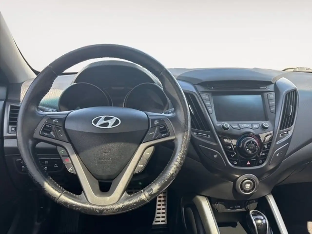 Hyundai VELOSTER снимка Hyundai VELOSTER