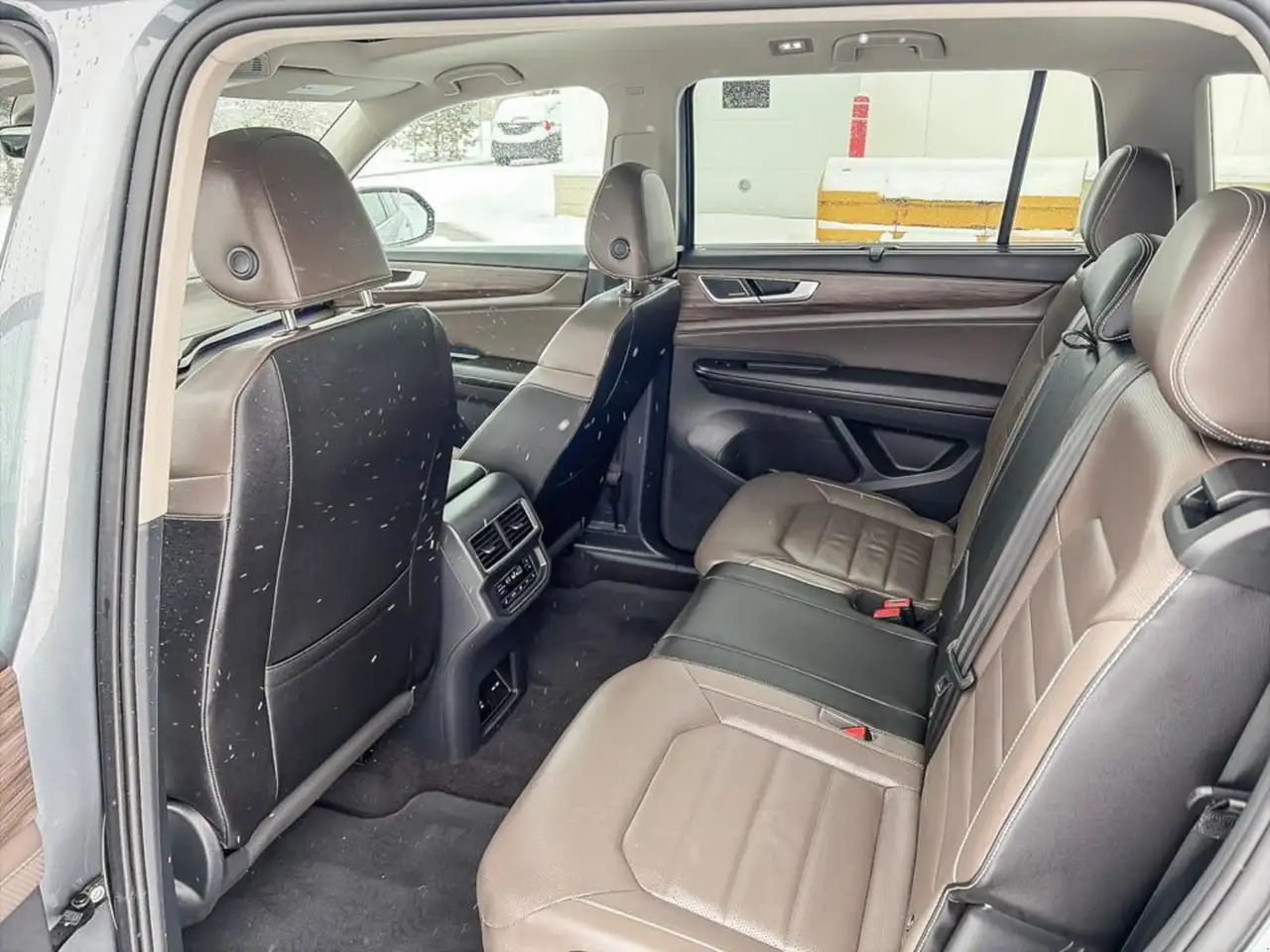 Volkswagen Atlas снимка Volkswagen Atlas