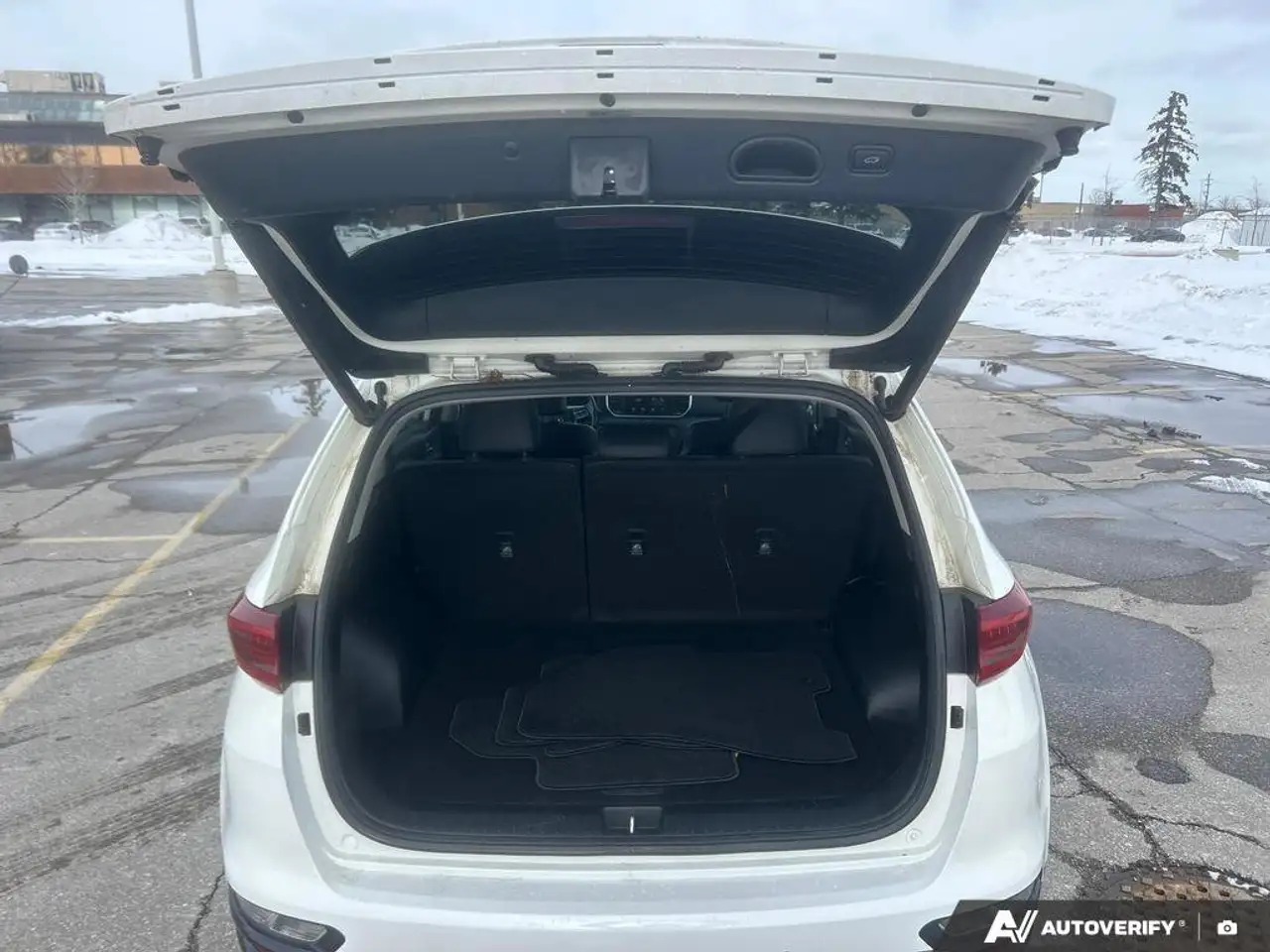 Kia Sportage снимка Kia Sportage