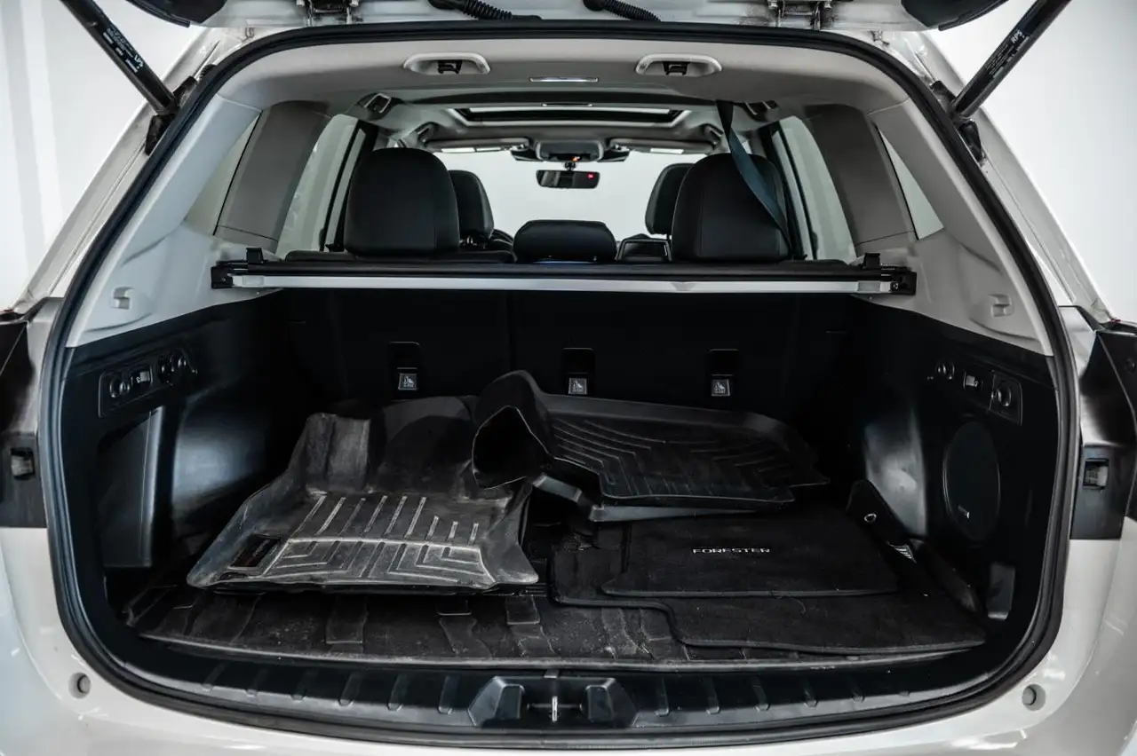 Subaru Forester fotografie Subaru Forester