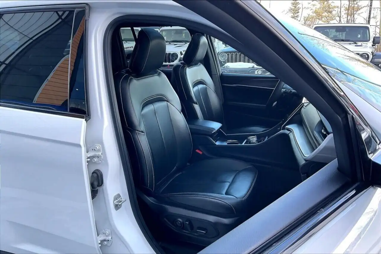 Jeep Grand Cherokee fotografie Jeep Grand Cherokee