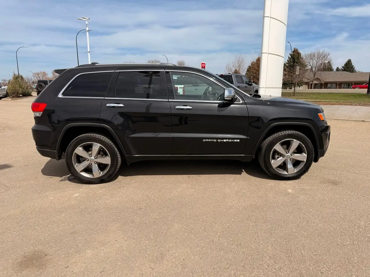 Jeep Grand Cherokee снимка Jeep Grand Cherokee
