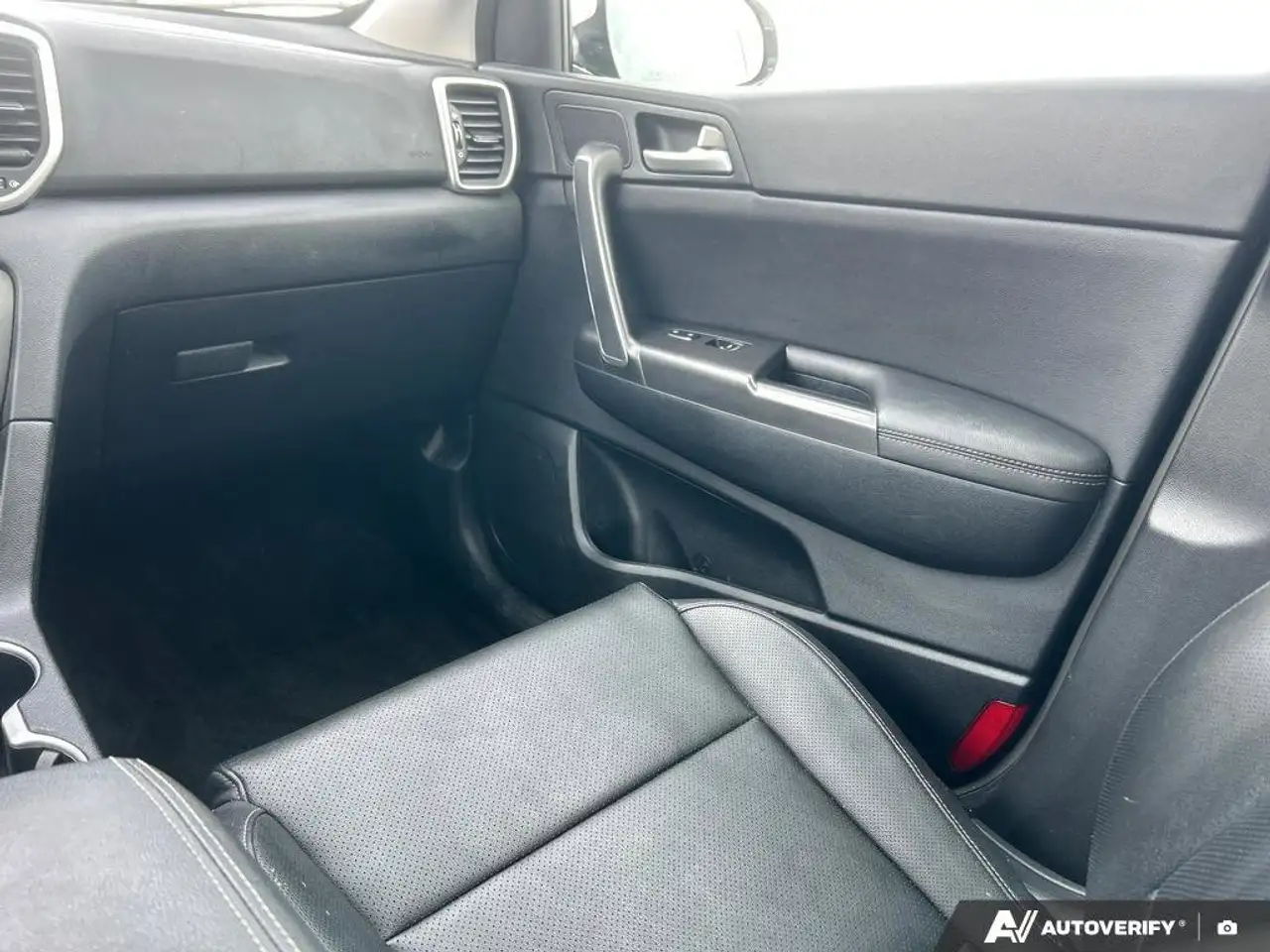 Kia Sportage снимка Kia Sportage
