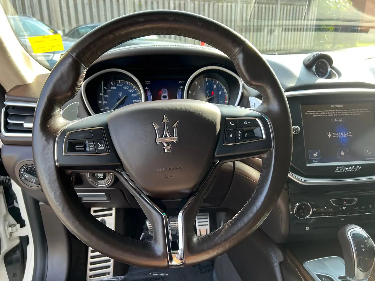 Maserati Ghibli photo Maserati Ghibli