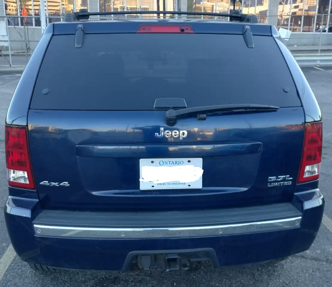 Jeep Grand Cherokee снимка Jeep Grand Cherokee