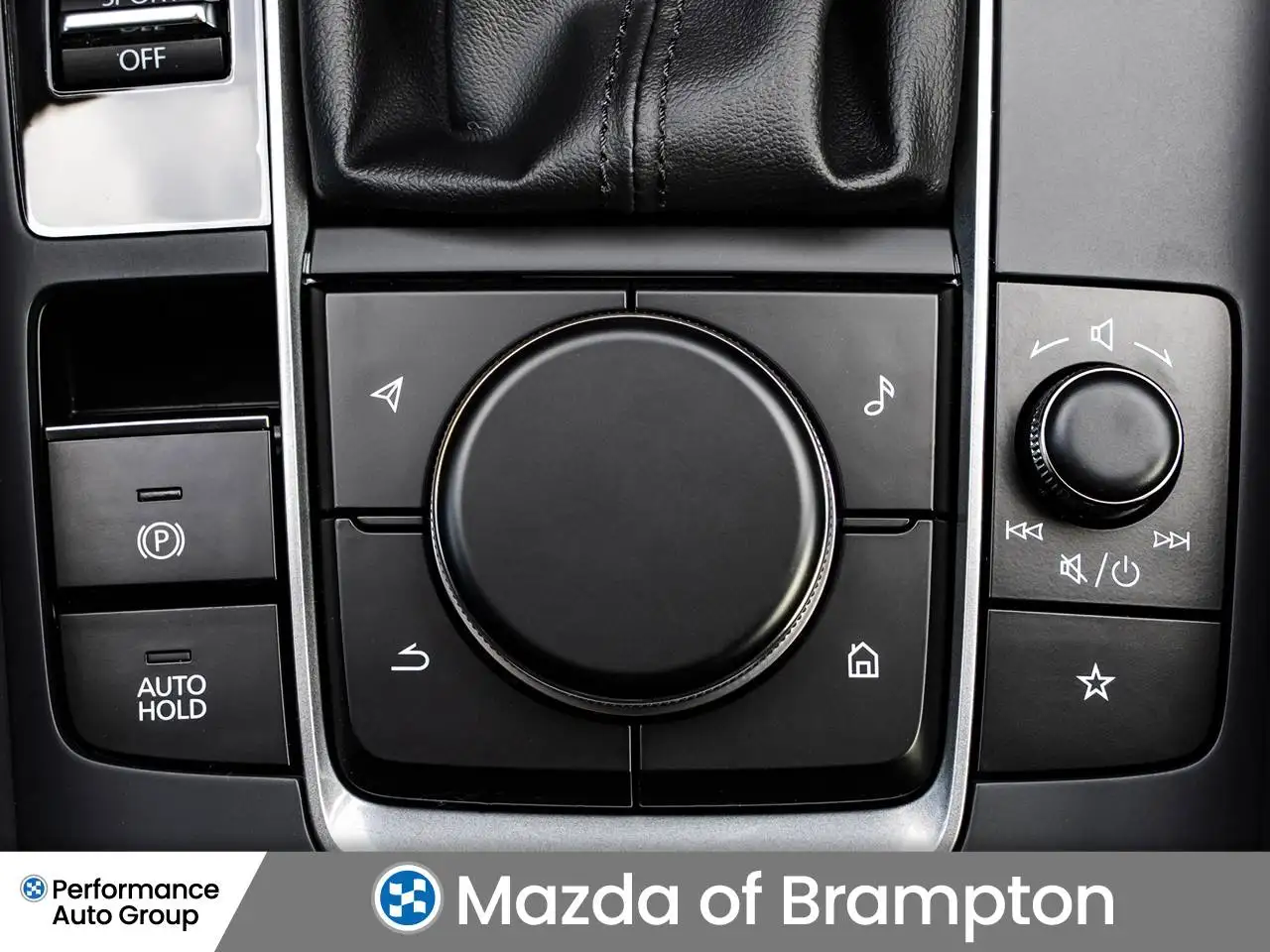 Mazda 3 снимка Mazda 3