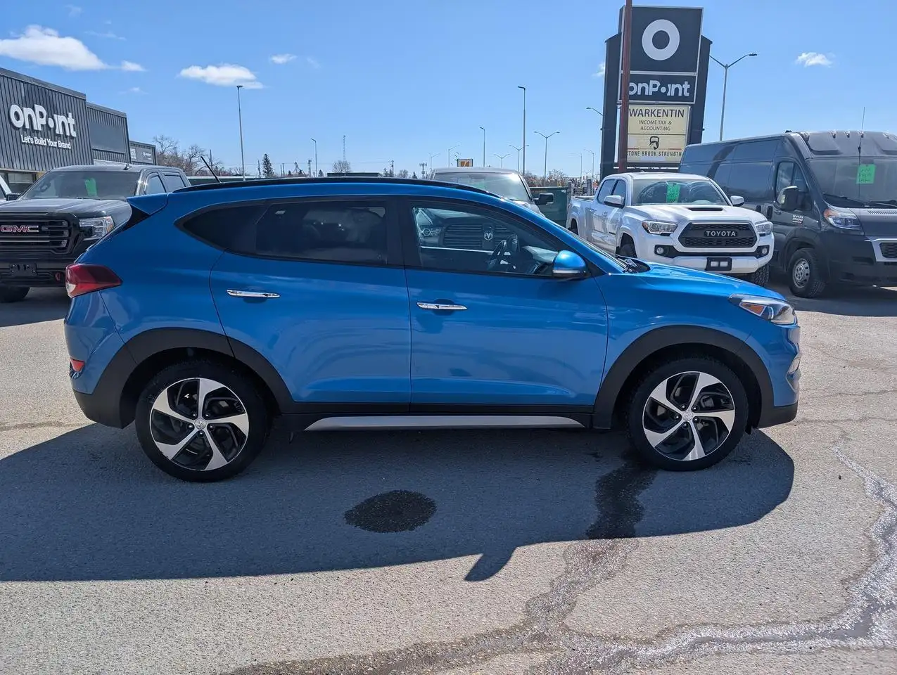 Hyundai TUCSON photo Hyundai TUCSON