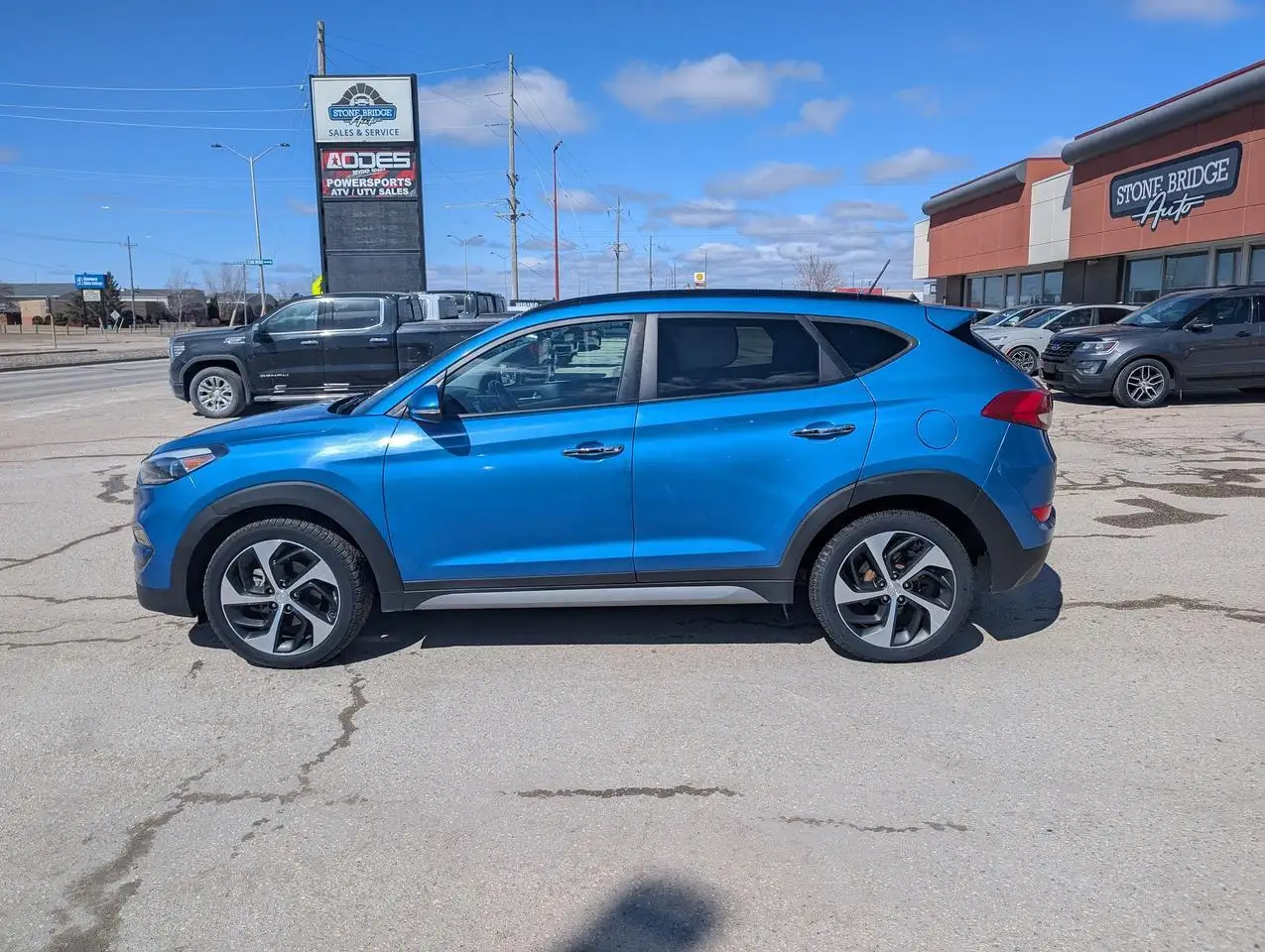 Hyundai TUCSON photo Hyundai TUCSON