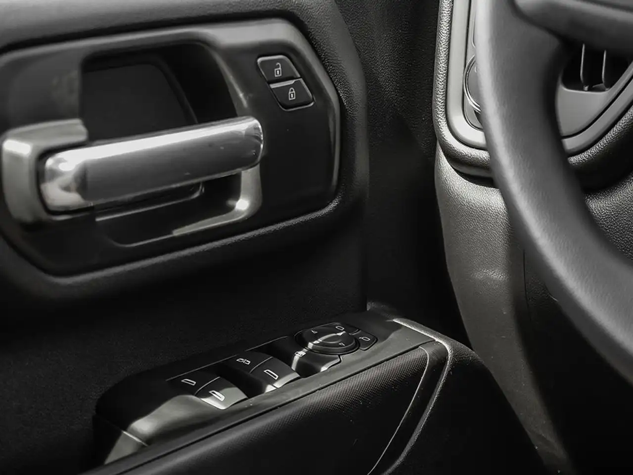GMC Sierra 2500HD снимка GMC Sierra 2500HD