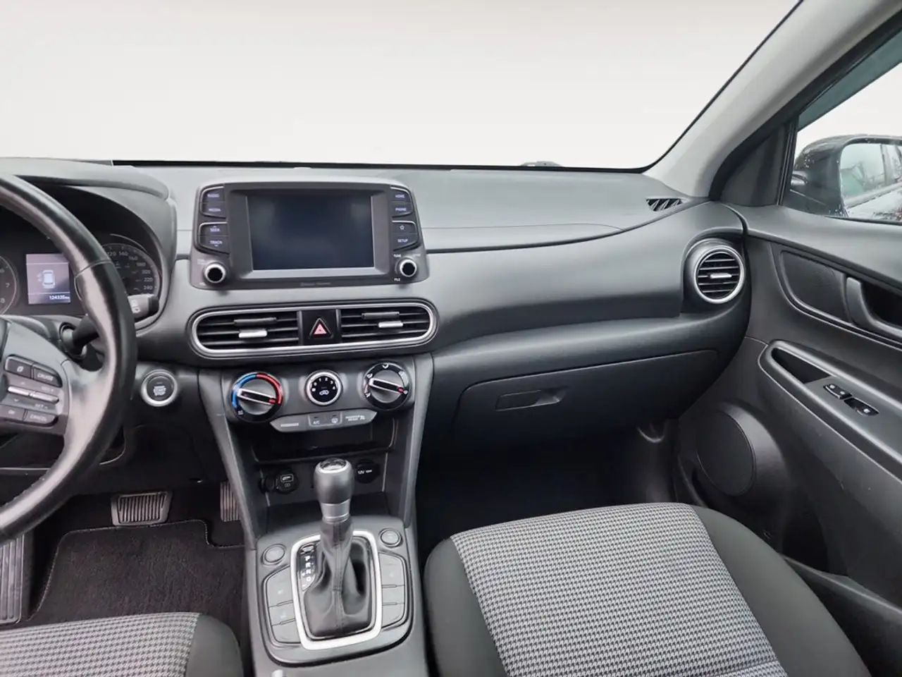Hyundai KONA fotografie Hyundai KONA