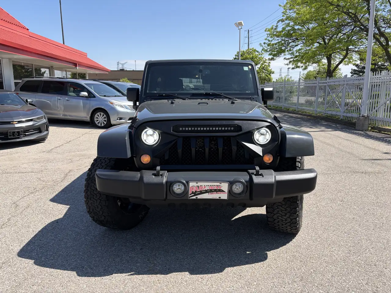 Jeep Wrangler photo Jeep Wrangler