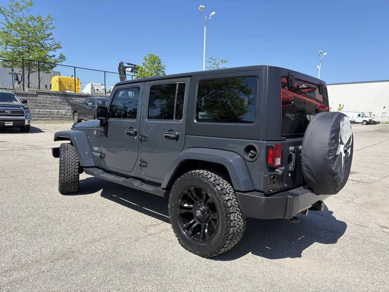 Jeep Wrangler photo Jeep Wrangler