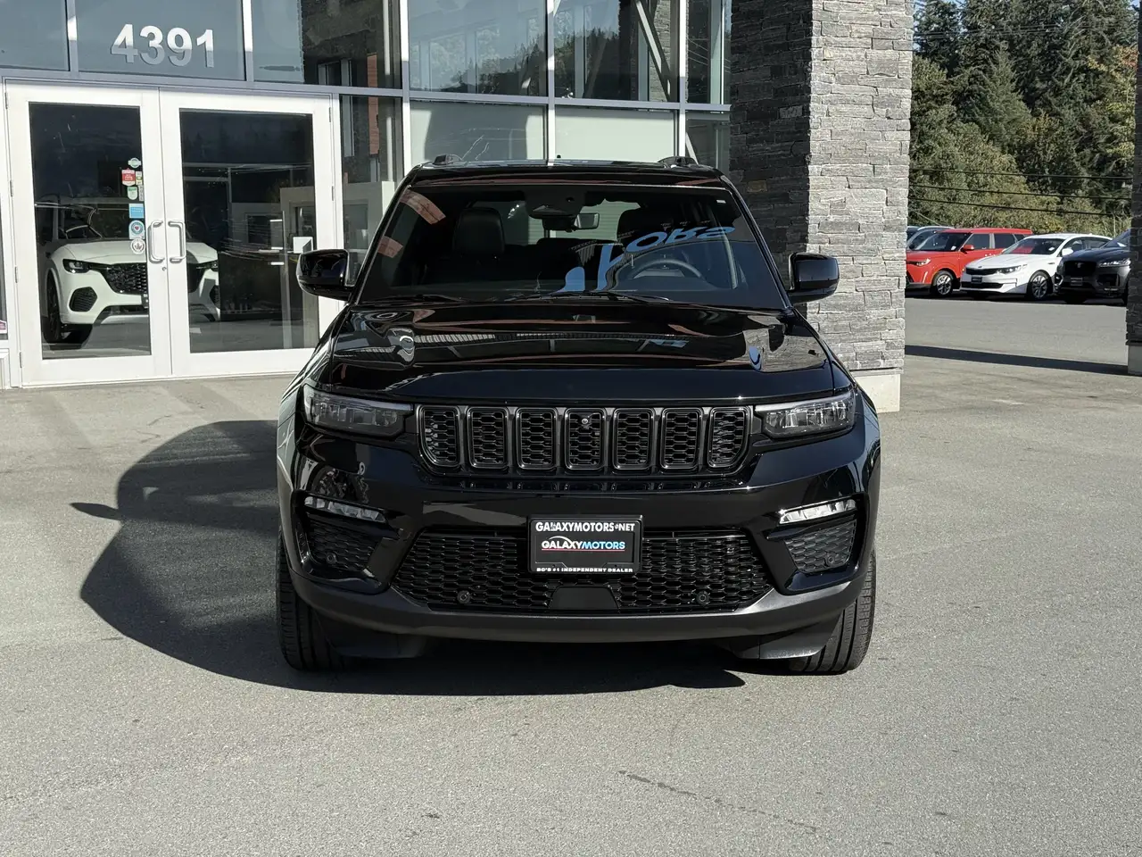 Jeep Grand Cherokee снимка Jeep Grand Cherokee