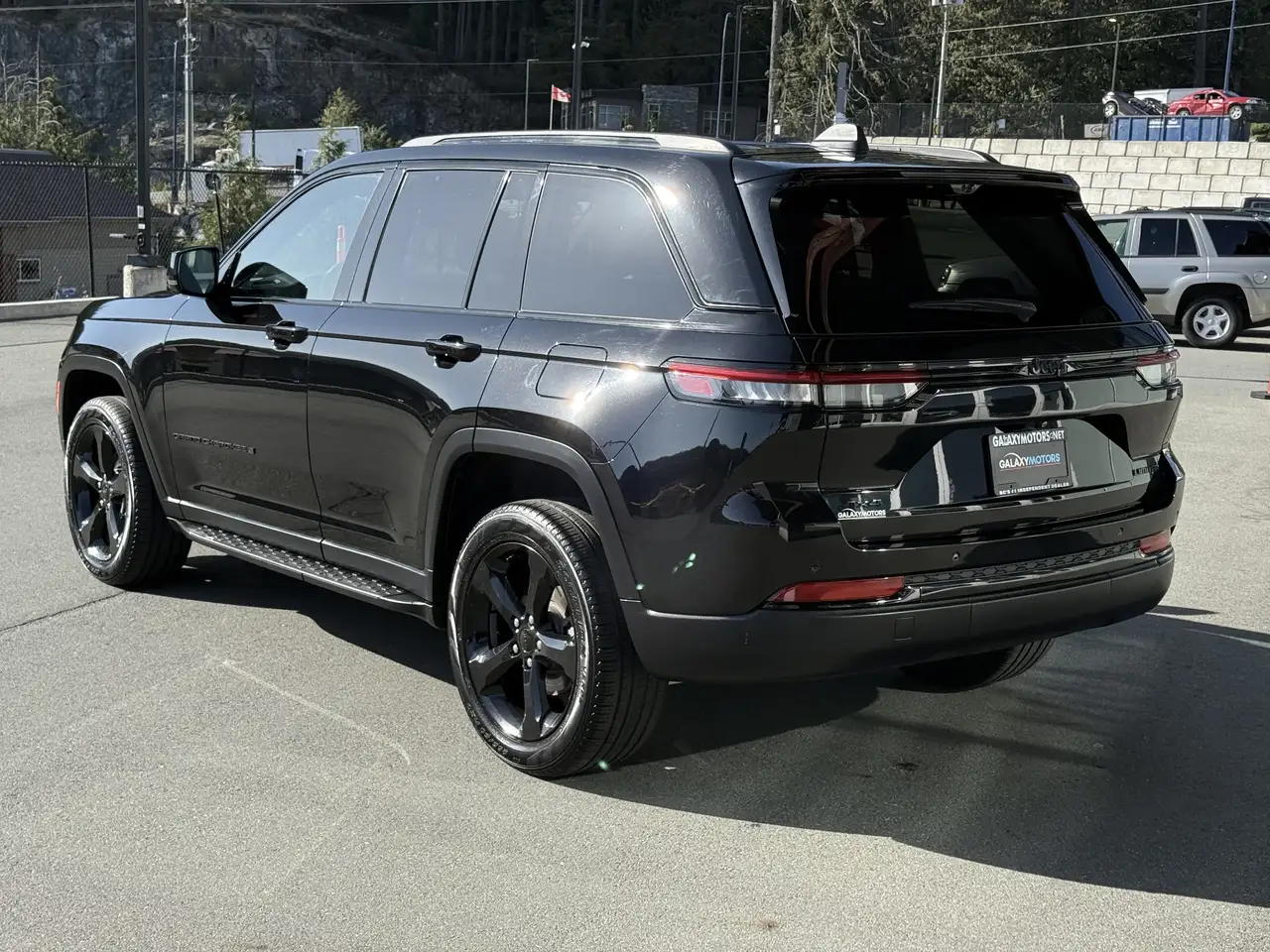 Jeep Grand Cherokee снимка Jeep Grand Cherokee