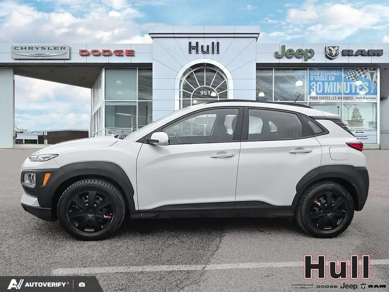 Hyundai KONA снимка Hyundai KONA