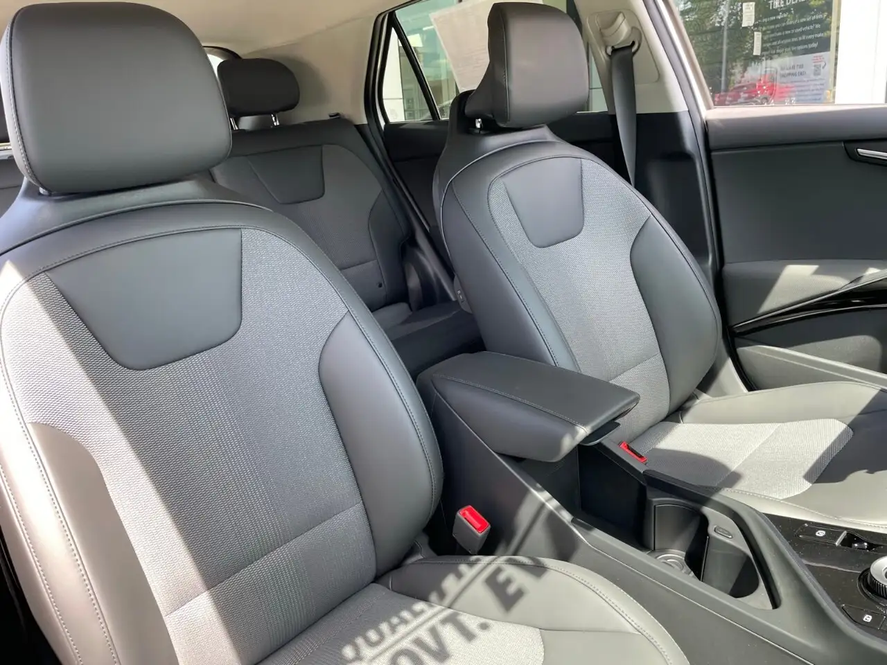 Kia Niro снимка Kia Niro