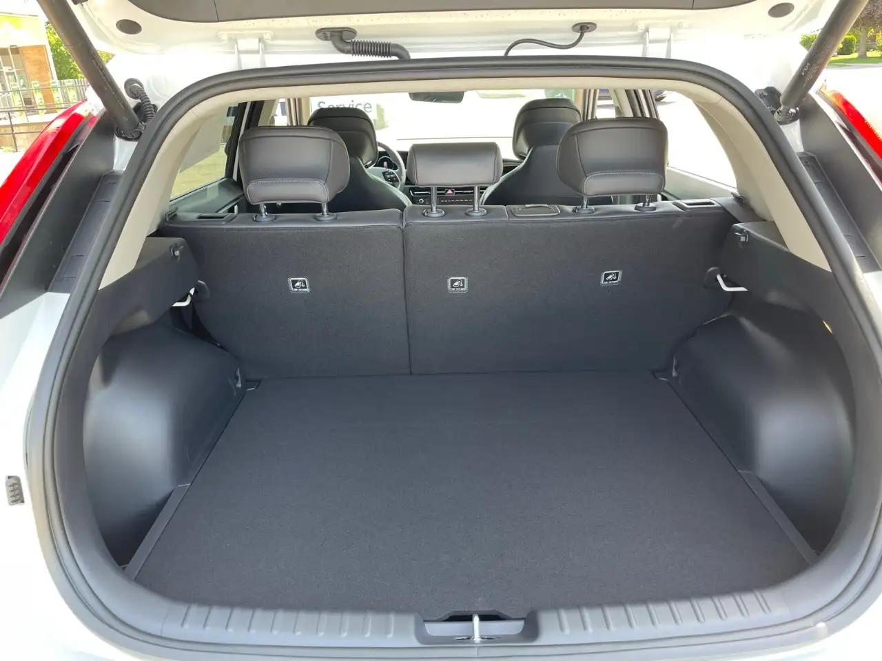 Kia Niro снимка Kia Niro