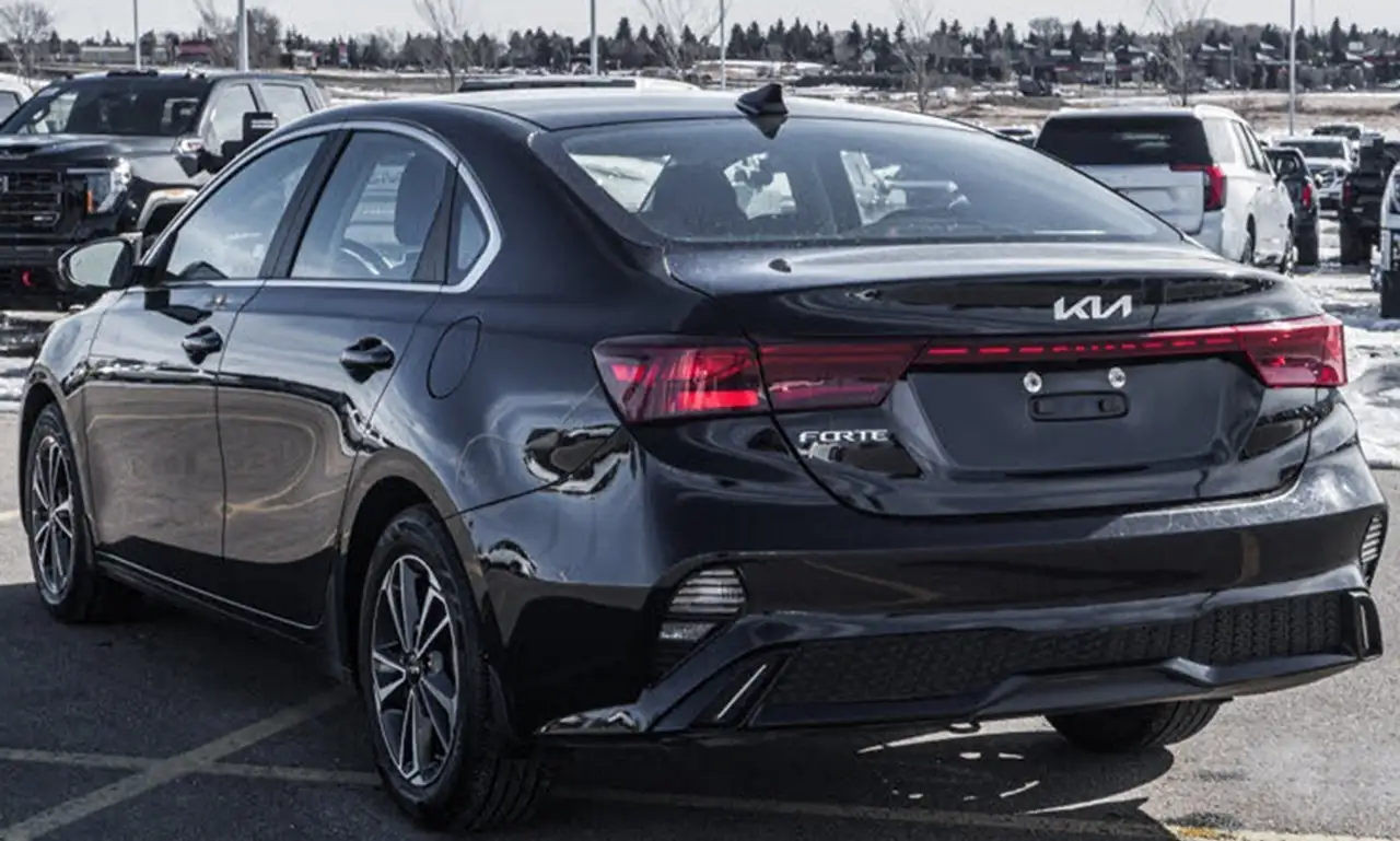 Kia Forte photo Kia Forte