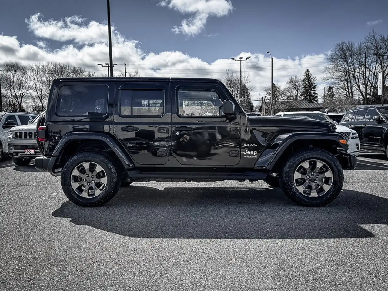 Jeep Wrangler photo Jeep Wrangler