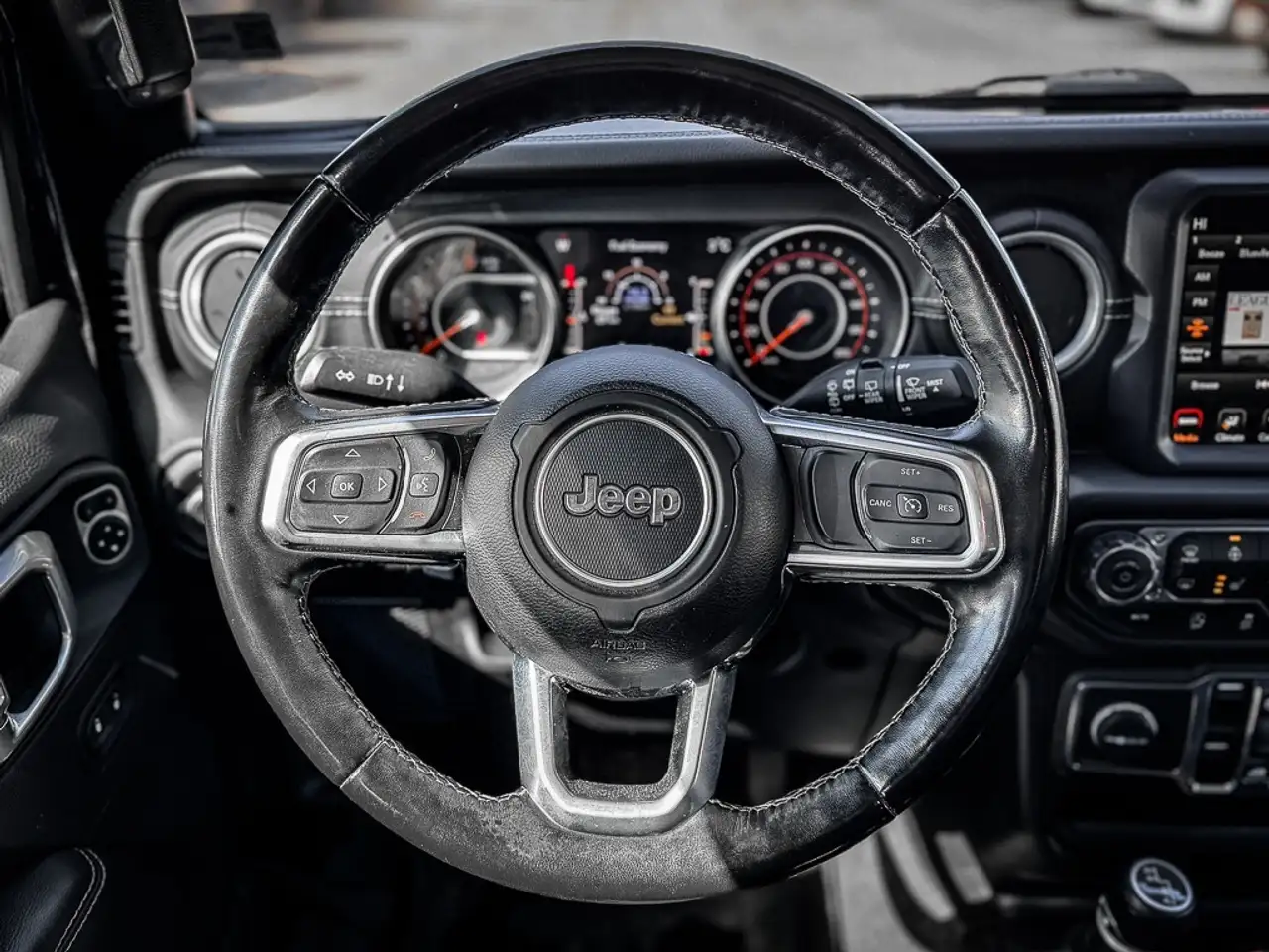 Jeep Wrangler photo Jeep Wrangler