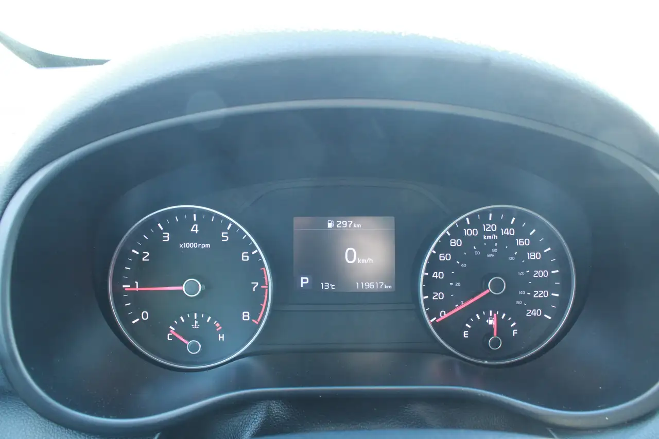 Kia Sportage снимка Kia Sportage
