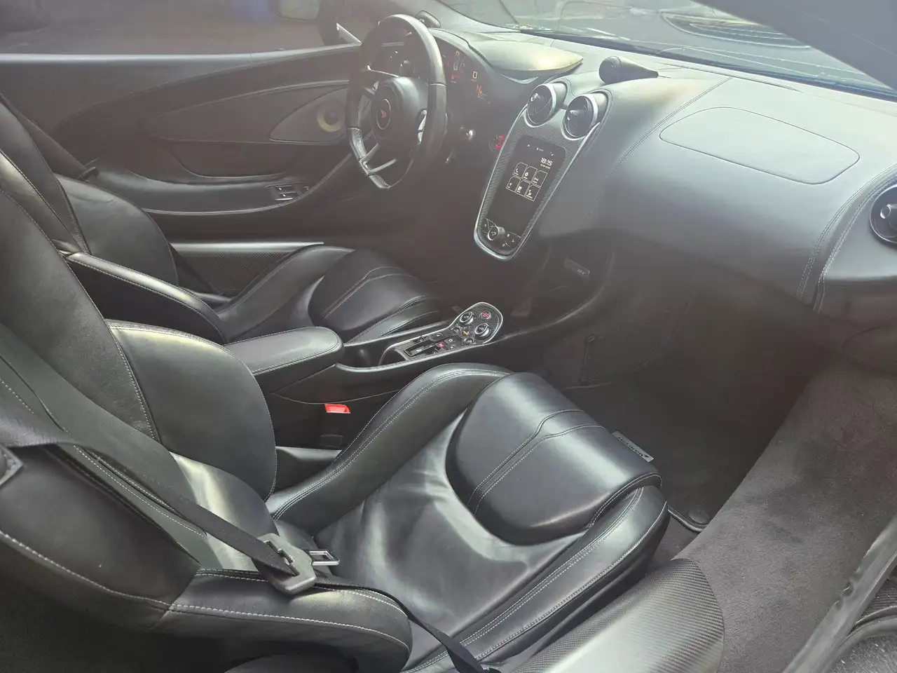 McLaren 570GT fotografie McLaren 570GT
