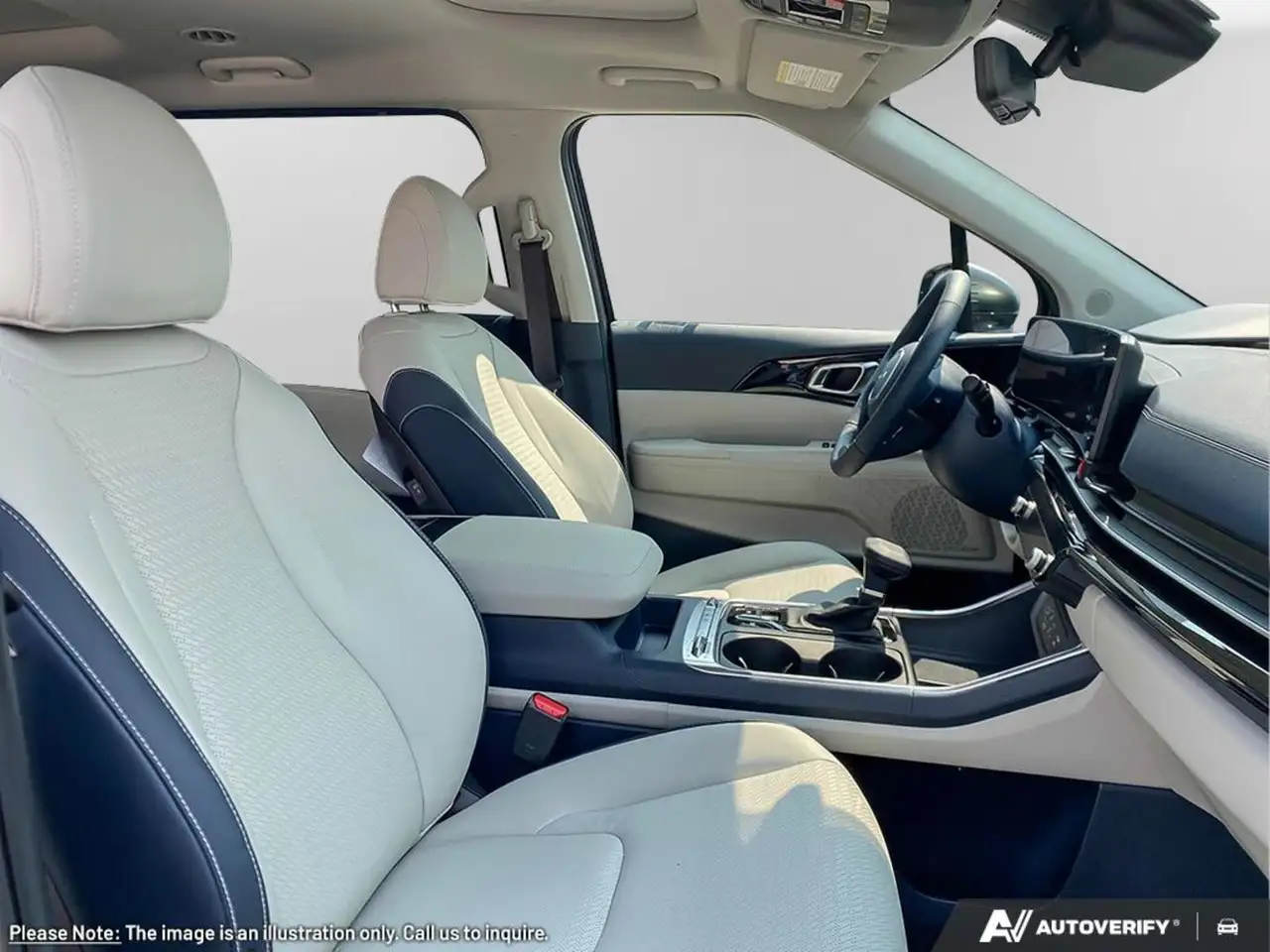 Kia Carnival снимка Kia Carnival
