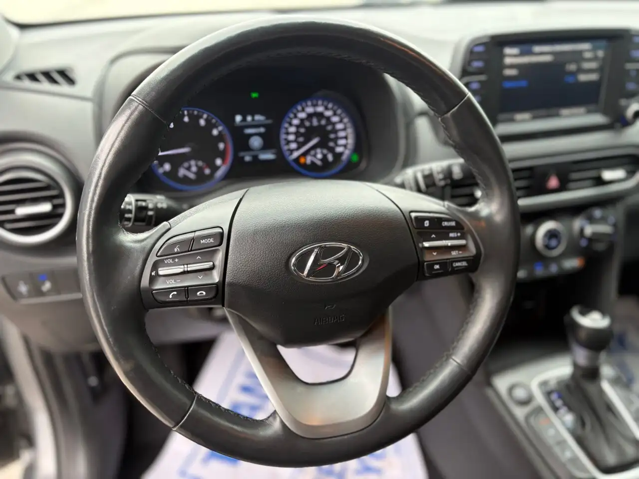Hyundai KONA photo Hyundai KONA