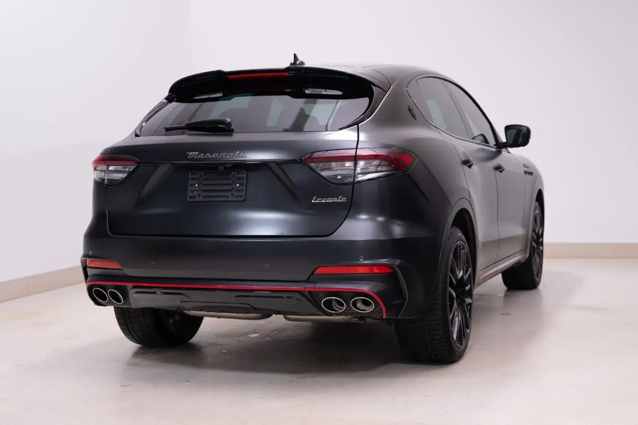 Maserati Levante снимка Maserati Levante