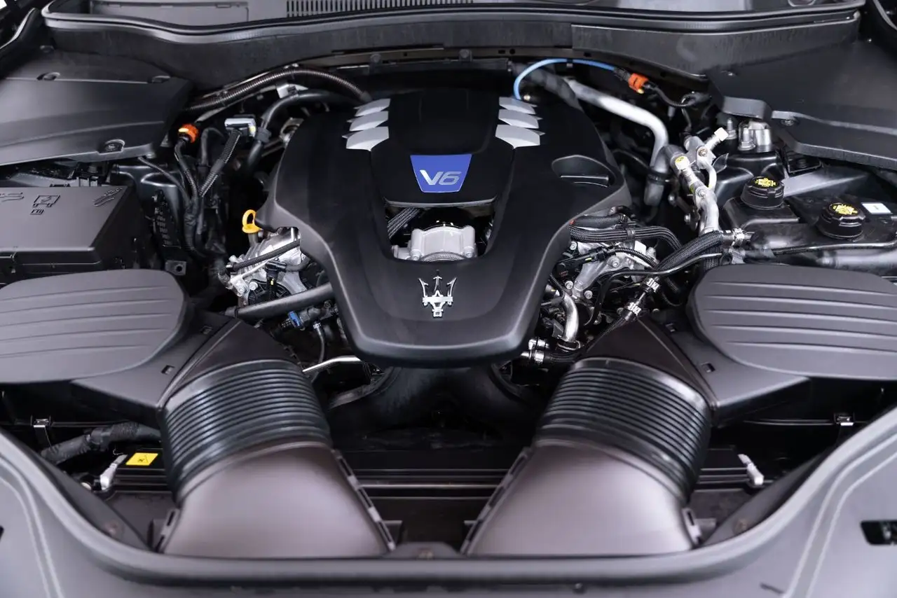 Maserati Levante снимка Maserati Levante