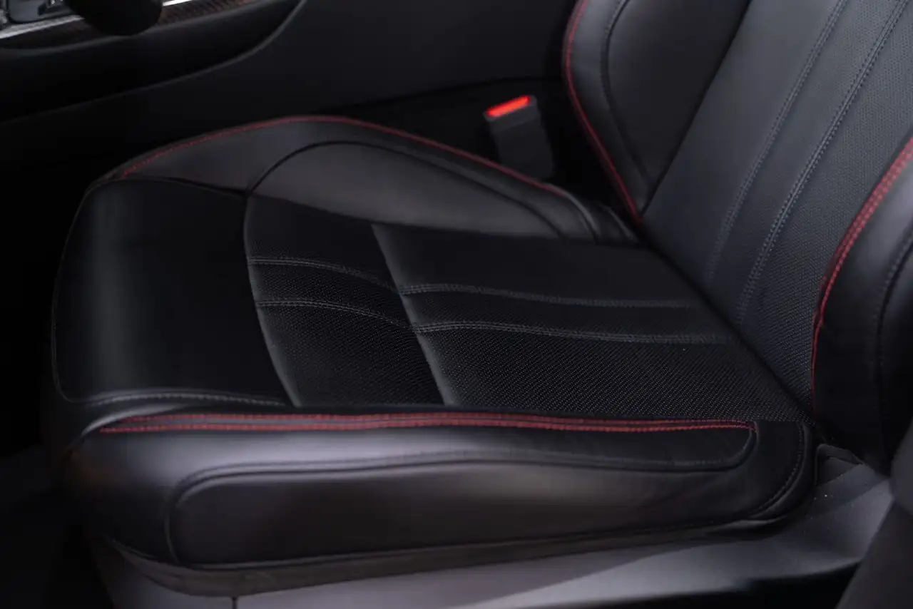 Maserati Levante снимка Maserati Levante