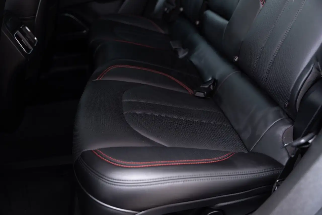 Maserati Levante снимка Maserati Levante