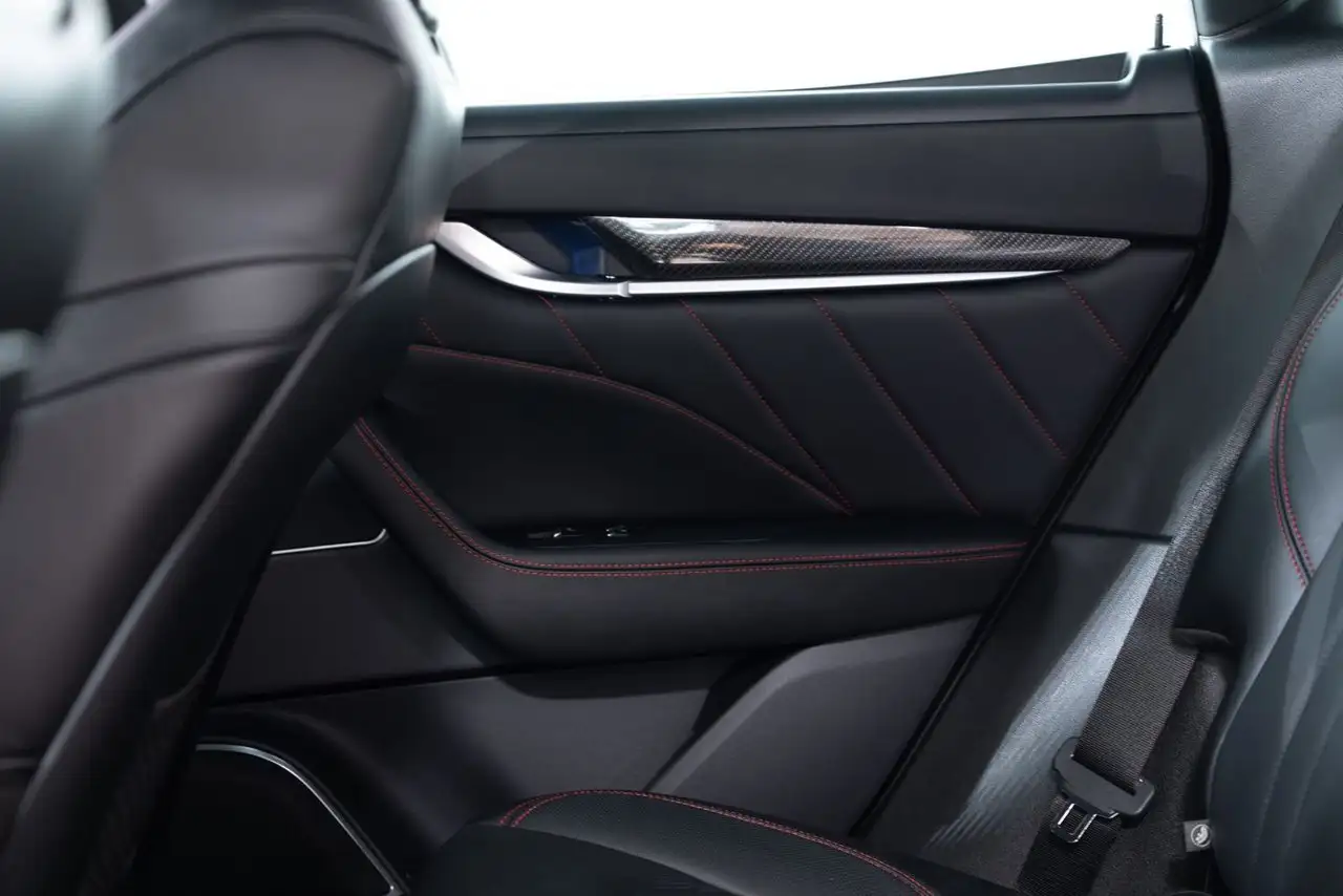 Maserati Levante снимка Maserati Levante