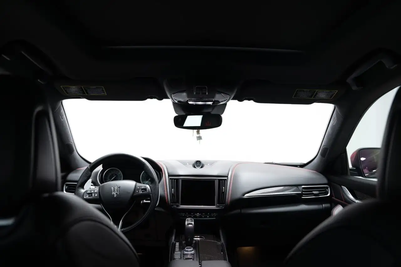 Maserati Levante снимка Maserati Levante