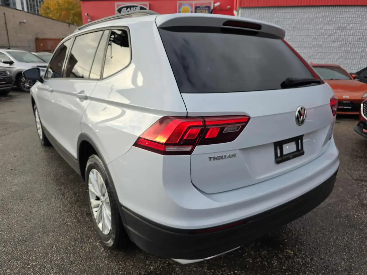 Volkswagen Tiguan снимка Volkswagen Tiguan