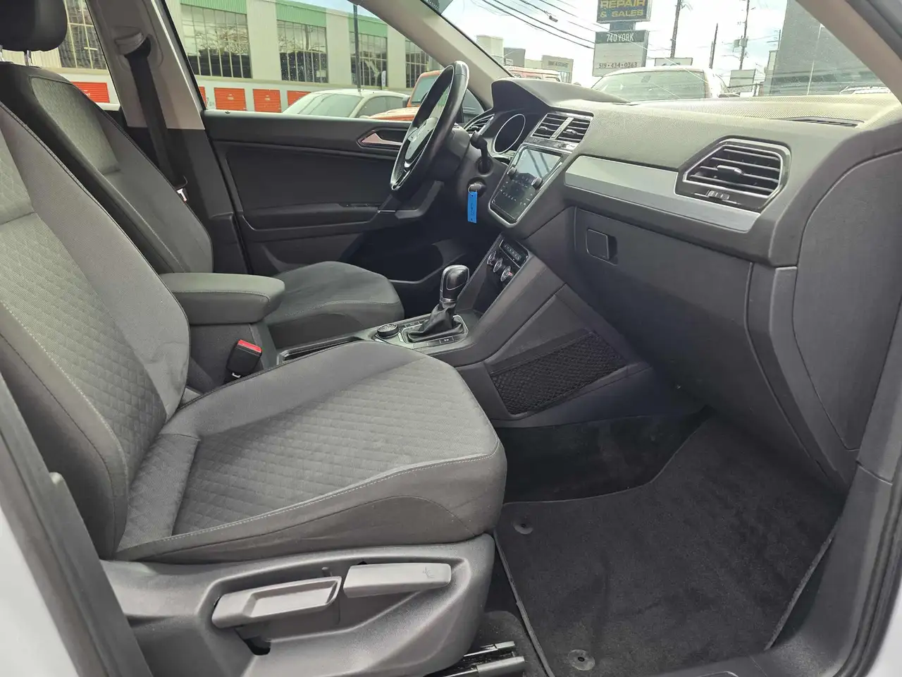 Volkswagen Tiguan снимка Volkswagen Tiguan