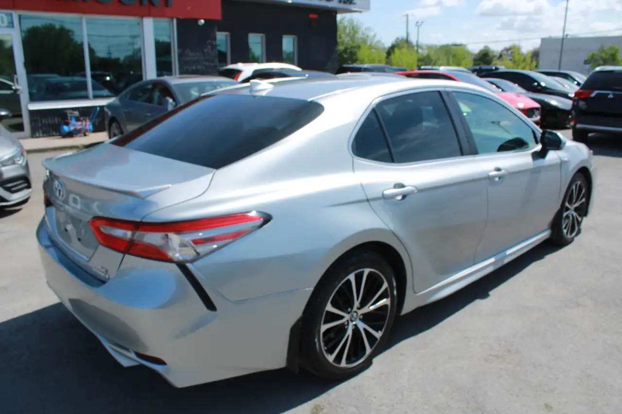 Toyota Camry fotografie Toyota Camry