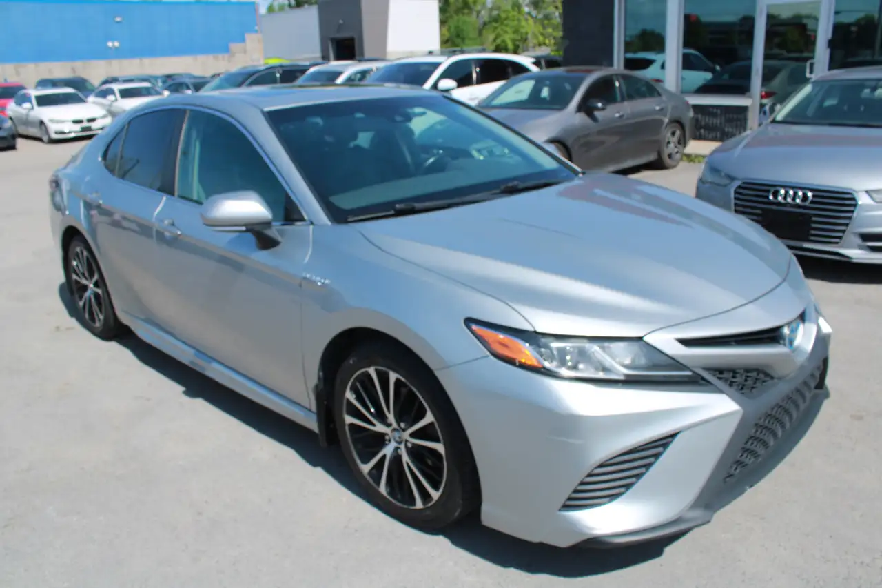 Toyota Camry fotografie Toyota Camry