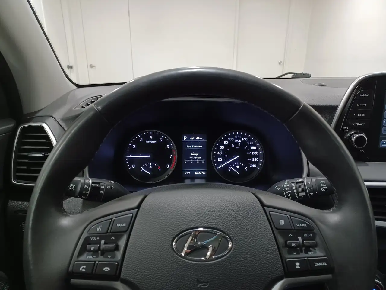 Hyundai TUCSON photo Hyundai TUCSON
