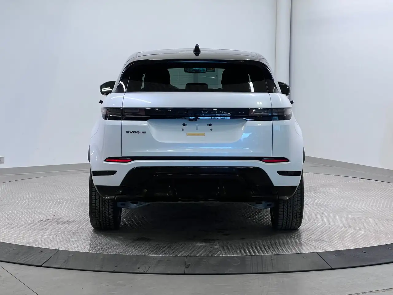 Land Rover Range Rover Evoque photo Land Rover Range Rover Evoque