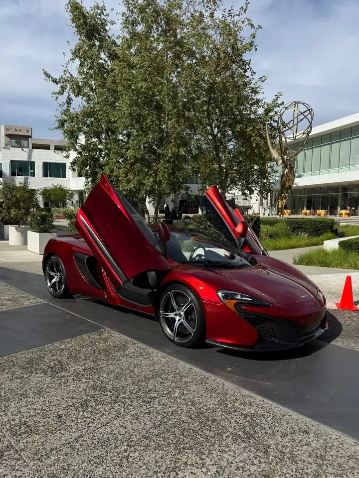 McLaren 650S снимка McLaren 650S