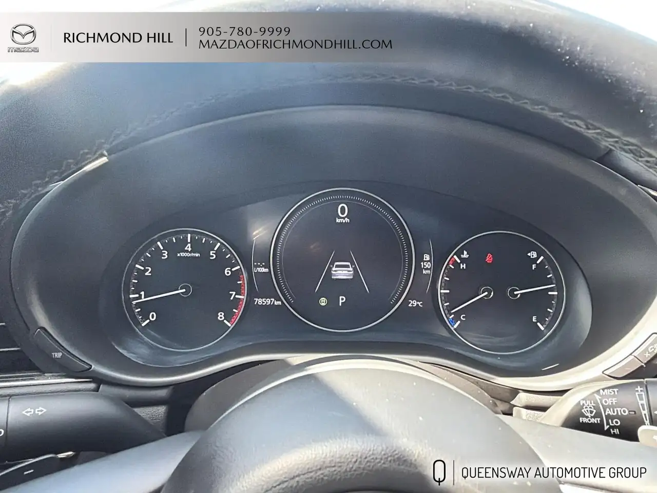 Mazda 3 снимка Mazda 3