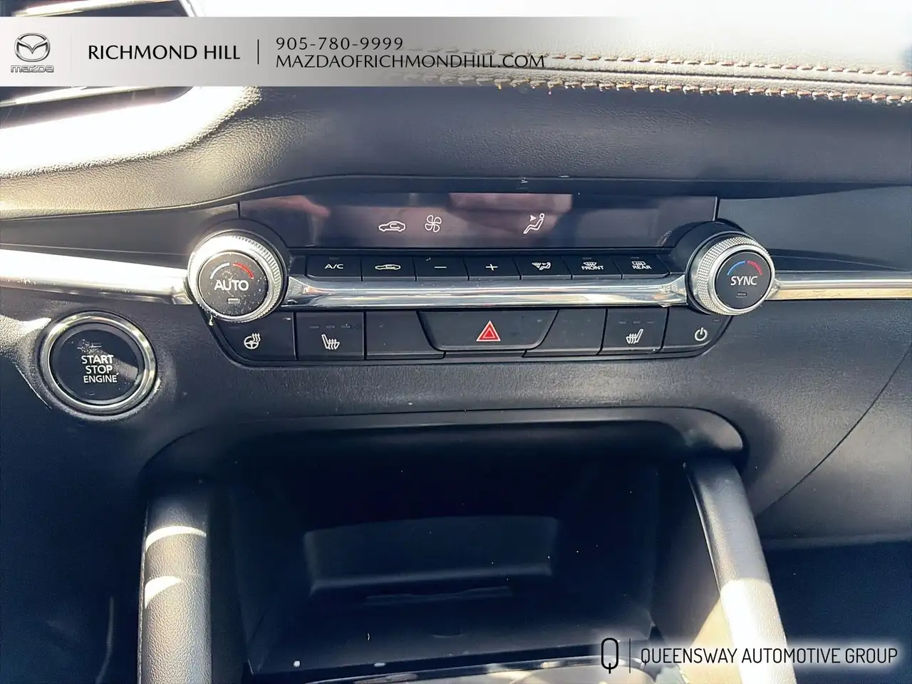 Mazda 3 снимка Mazda 3