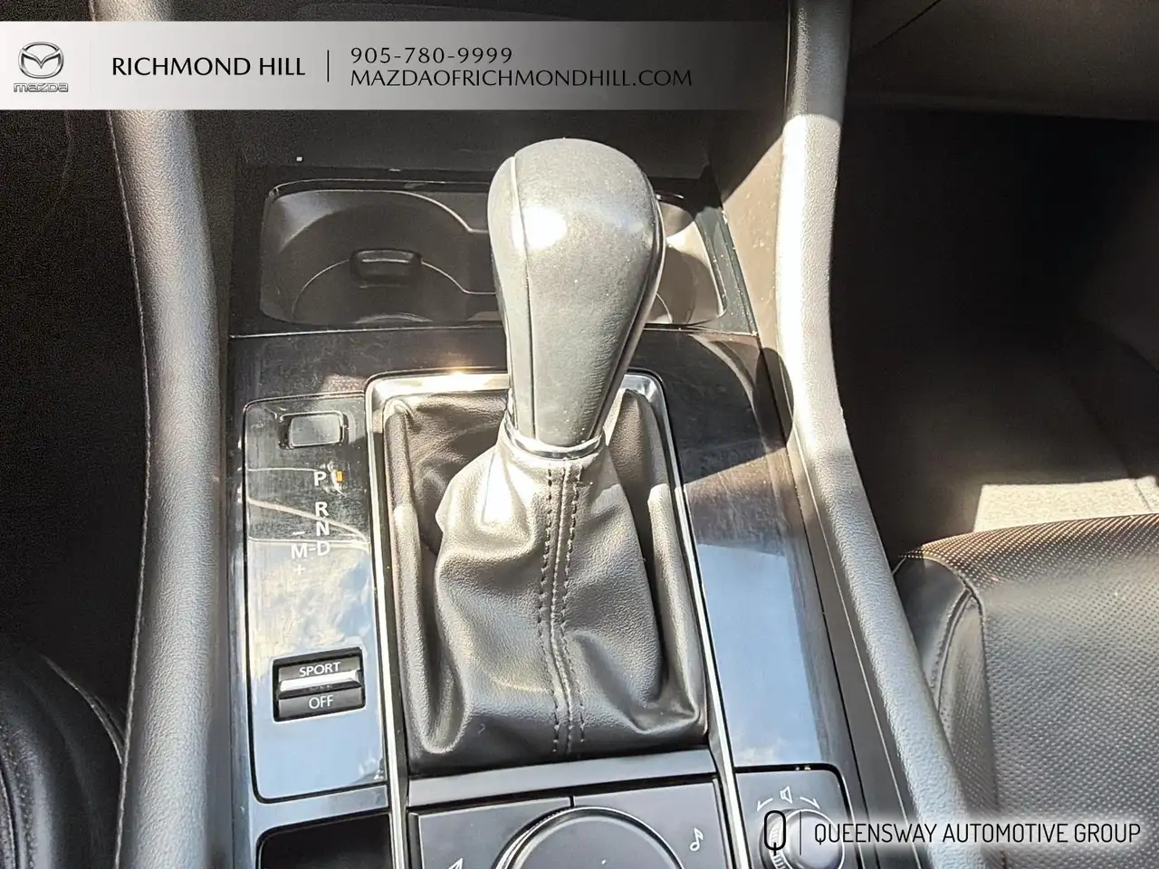 Mazda 3 снимка Mazda 3