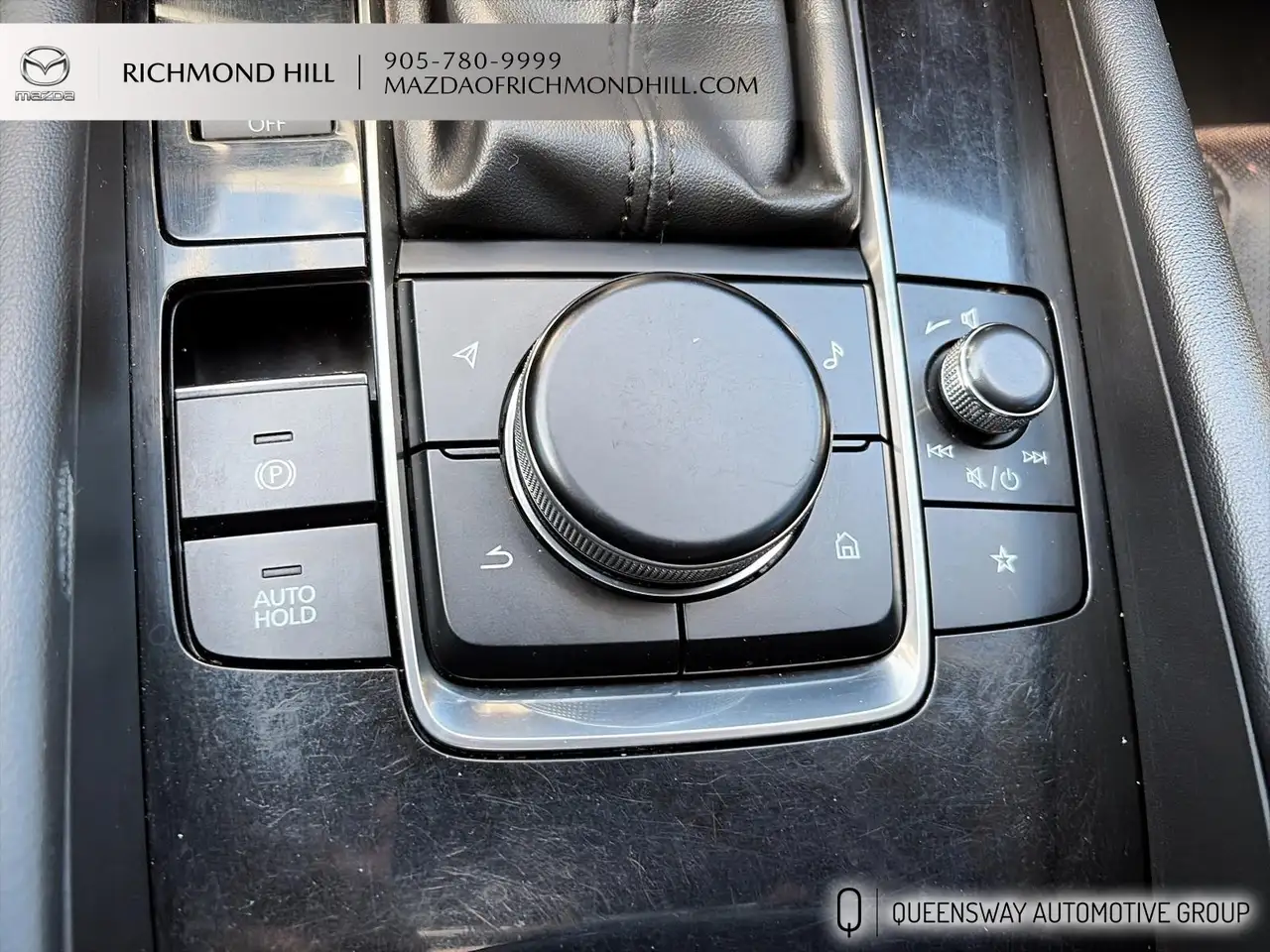 Mazda 3 снимка Mazda 3