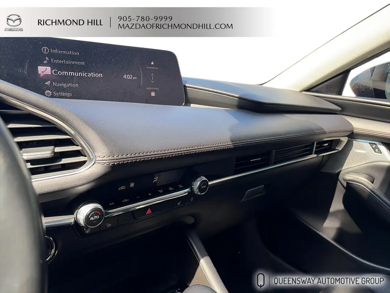 Mazda 3 снимка Mazda 3