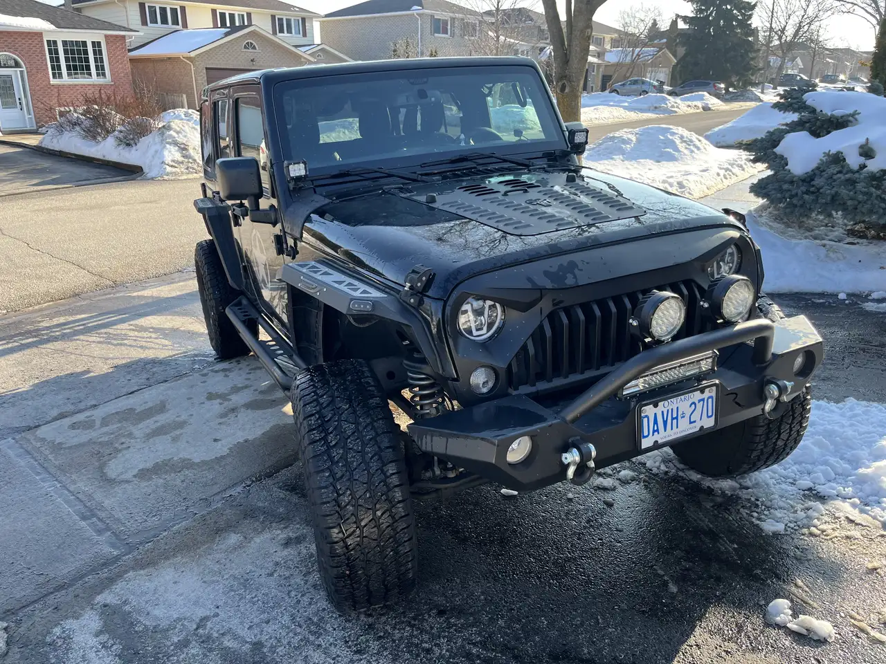 Jeep Wrangler снимка Jeep Wrangler