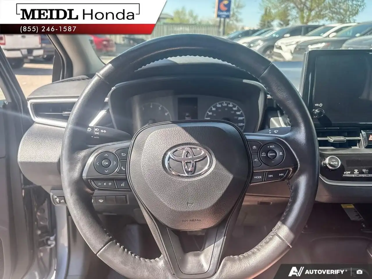Toyota Corolla снимка Toyota Corolla