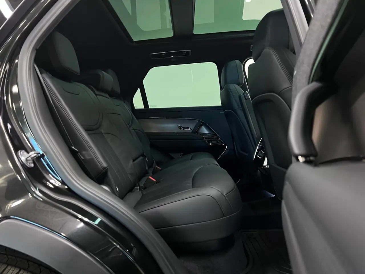 Land Rover Range Rover Sport fotografie Land Rover Range Rover Sport